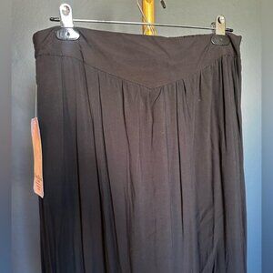 Boom Boom Jeans Classic Front V Waist Black Maxi Skirt